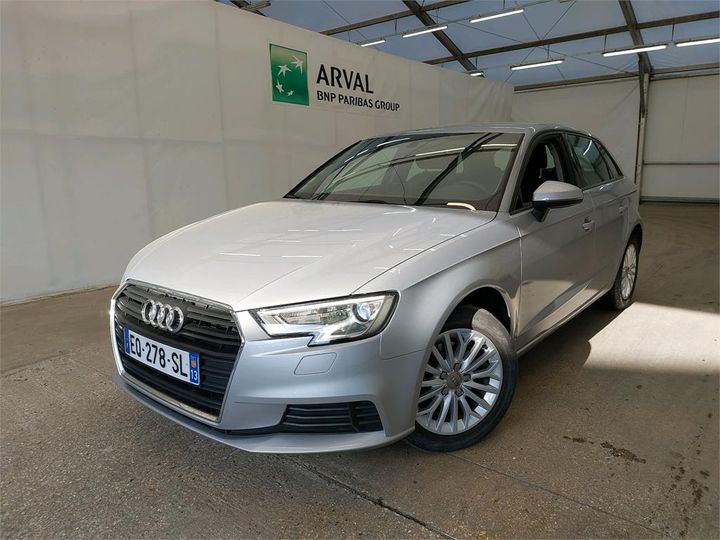 AUDI A3 SPORTBACK 2017 wauzzz8v1ja042171