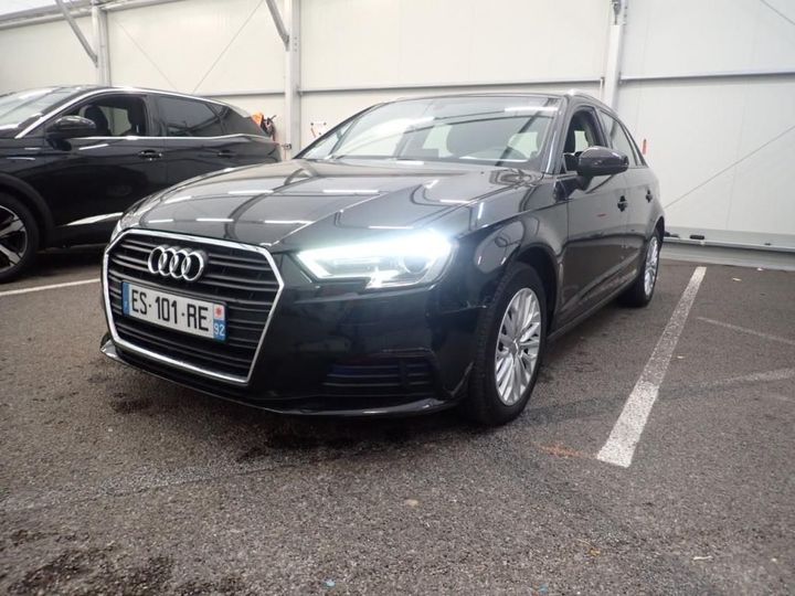 AUDI A3 SPORTBACK 2017 wauzzz8v1ja061691