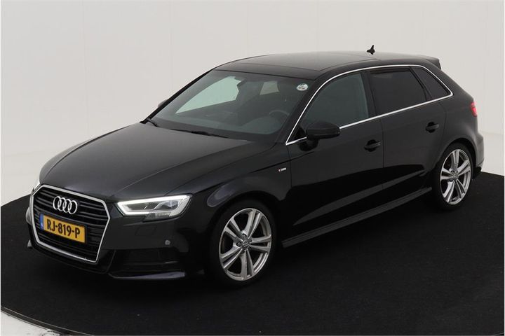 AUDI A3 SPORTBACK 2018 wauzzz8v1ja063182