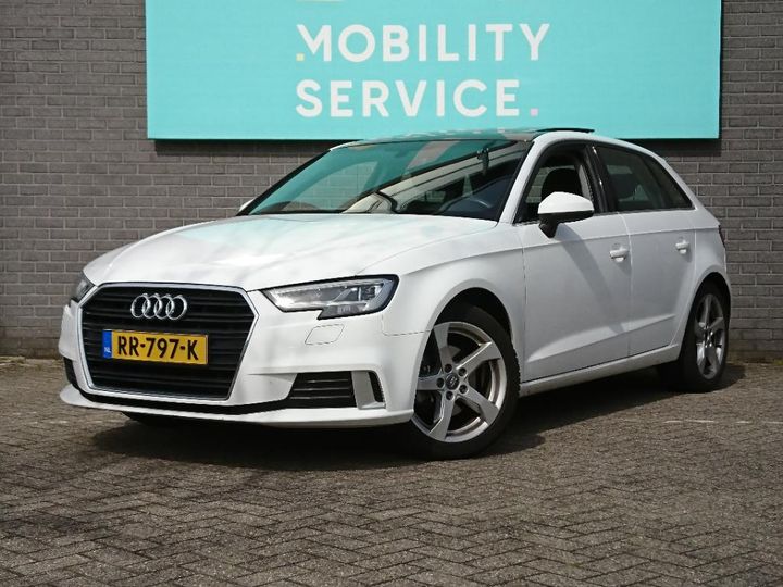 AUDI A3 SPORTBACK 2018 wauzzz8v1ja064476