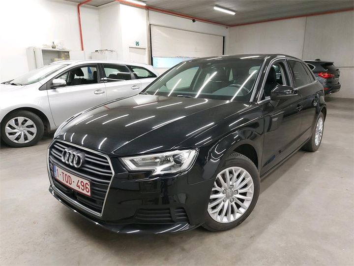 AUDI A3 SPORTBACK 2018 wauzzz8v1ja074845