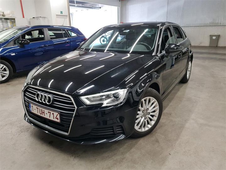 AUDI A3 SPORTBACK 2018 wauzzz8v1ja088499