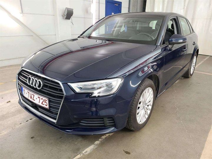 AUDI A3 SPORTBACK 2018 wauzzz8v1ja099387