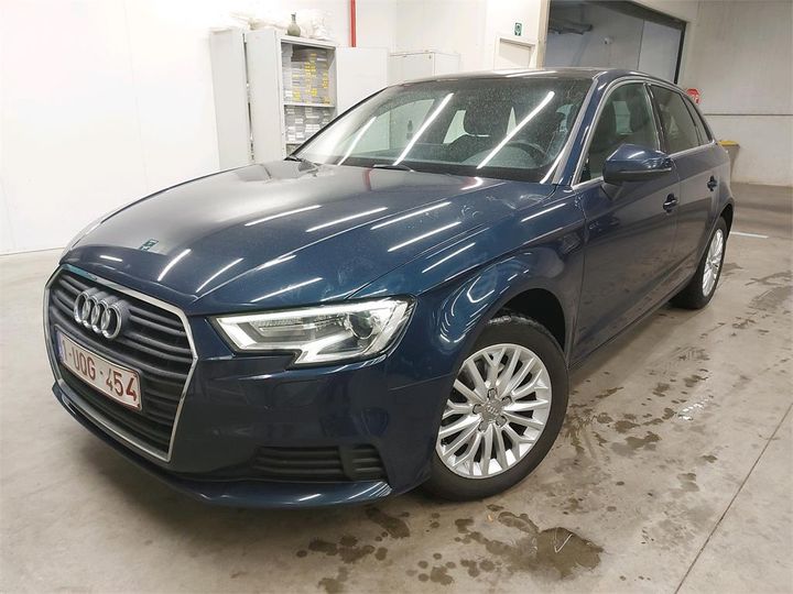 AUDI A3 SPORTBACK 2018 wauzzz8v1ja143307