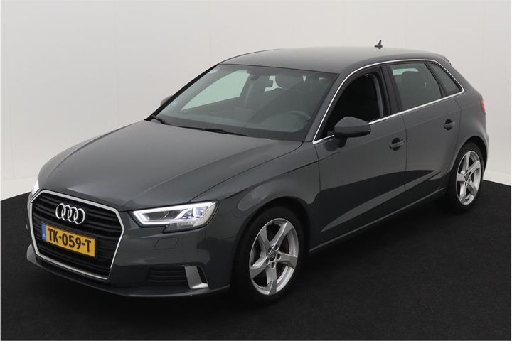 AUDI A3 SPORTBACK 2018 wauzzz8v1ja144845