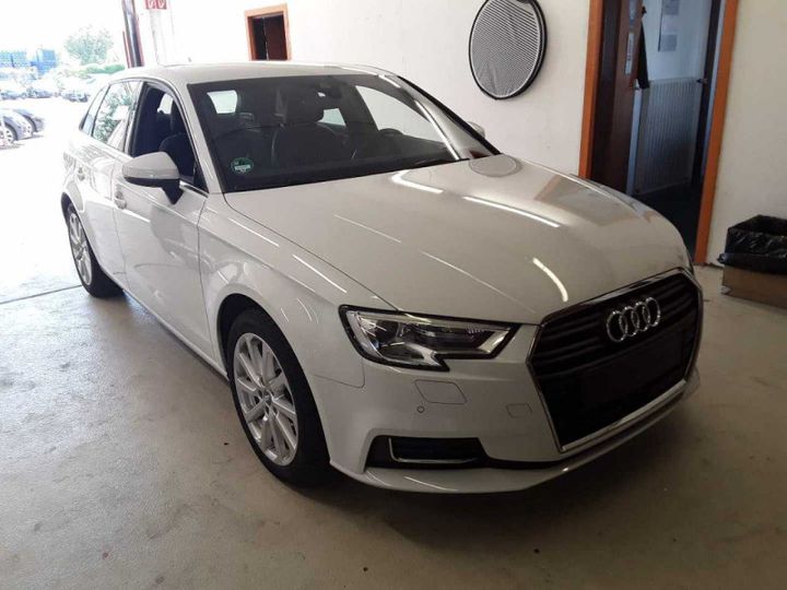 AUDI A3 1.5 TFSI 2018 wauzzz8v1ja147454