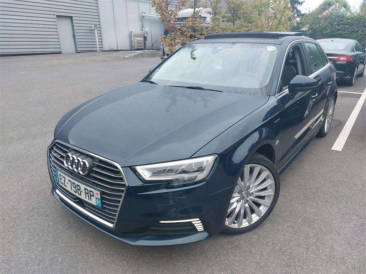 AUDI A3 SPORTBACK 2018 wauzzz8v1ja150533