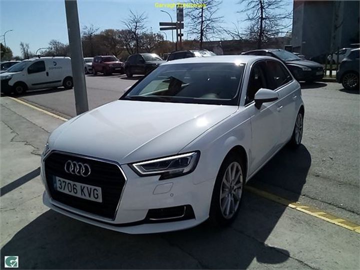 AUDI A3 2019 wauzzz8v1ka013108