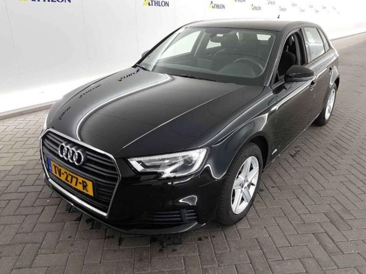 AUDI A3 SPORTBACK 2018 wauzzz8v1ka026151