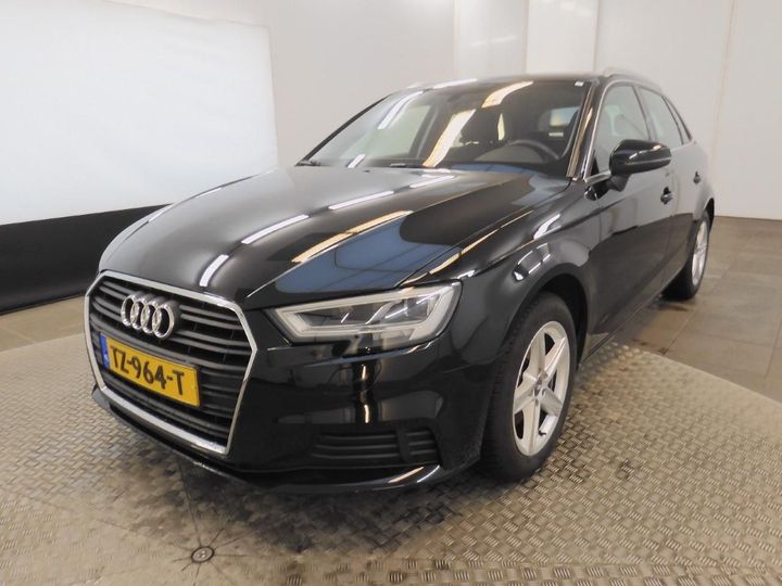 AUDI A3 SPORTBACK 2018 wauzzz8v1ka034167