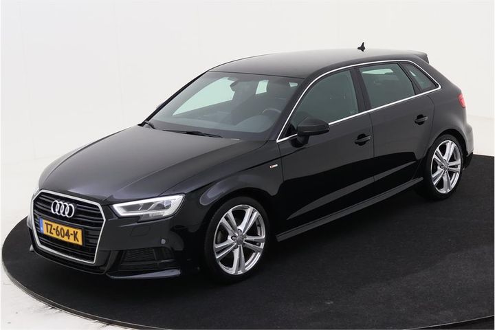 AUDI A3 2018 wauzzz8v1ka035948