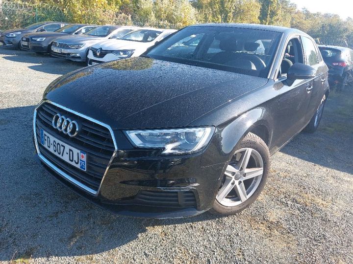 AUDI A3 SPORTBACK 2019 wauzzz8v1ka052359