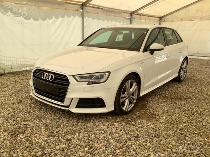 AUDI A3 SPORTBACK 2019 wauzzz8v1la002756