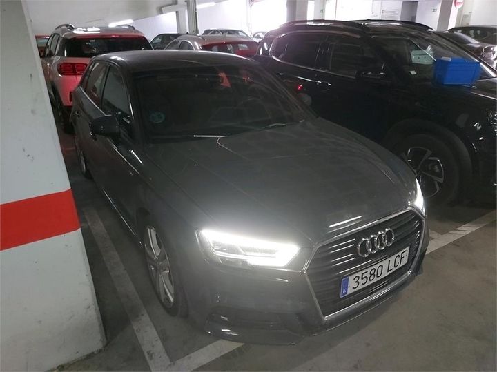 AUDI A3 2019 wauzzz8v1la008380