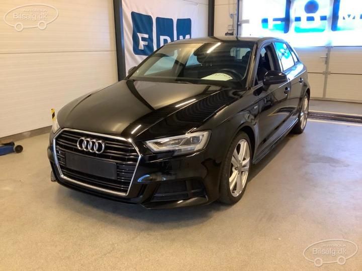 AUDI A3 SPORTBACK 2019 wauzzz8v1la010808