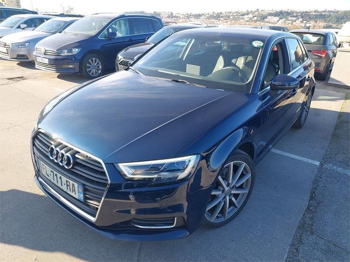 AUDI A3 SPORTBACK 2019 wauzzz8v1la028127