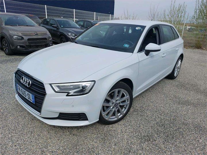 AUDI A3 SPORTBACK 2019 wauzzz8v1la047146