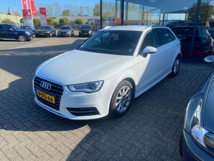 AUDI A3 SPORTBACK 2013 wauzzz8v2ea089165