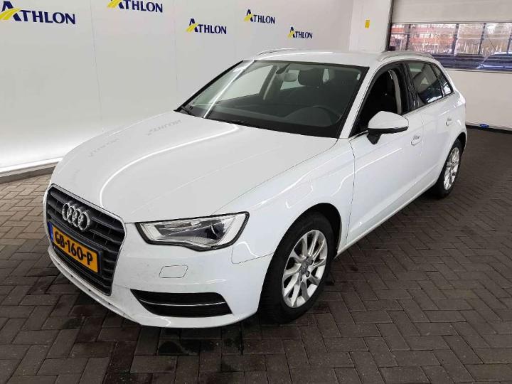 AUDI A3 SPORTBACK 2015 wauzzz8v2fa152248