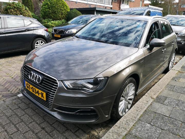 AUDI A3 SPORTBACK 2015 wauzzz8v2ga033908