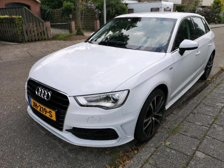 AUDI A3 SPORTBACK 2016 wauzzz8v2ga138755