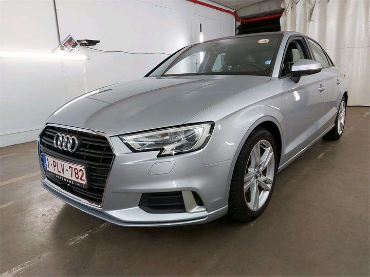 AUDI A3 BERLINE 2016 wauzzz8v2h1010873