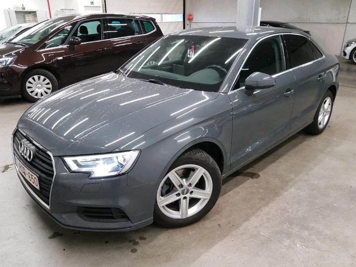 AUDI A3 BERLINE 2016 wauzzz8v2h1019556