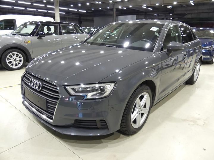 AUDI A3 SPORTBACK 2017 wauzzz8v2ha097822