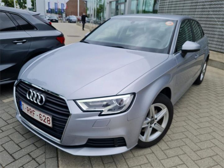 AUDI A3 SPORTBACK 2017 wauzzz8v2ha101111