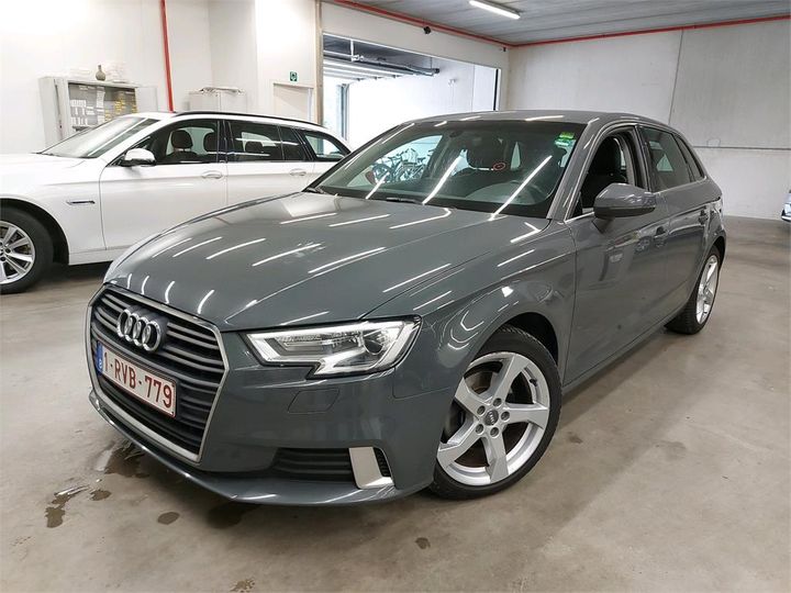 AUDI A3 SPORTBACK 2017 wauzzz8v2ha113954