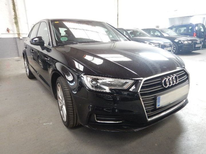 AUDI A3 2017 wauzzz8v2ha133542