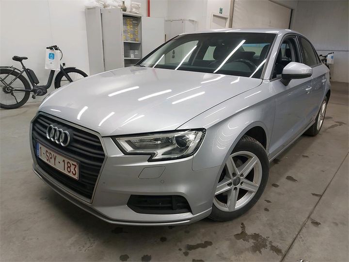 AUDI A3 BERLINE 2017 wauzzz8v2j1002682