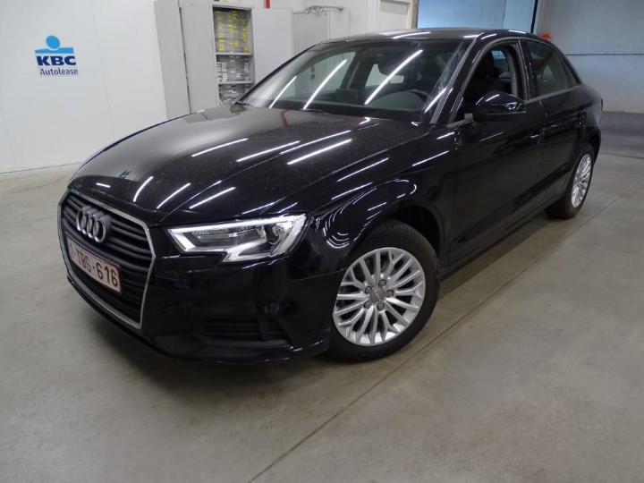 AUDI A3 BERLINE 2017 wauzzz8v2j1013102