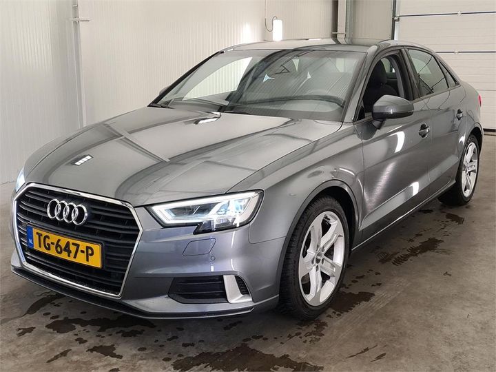 AUDI A3 2018 wauzzz8v2j1090410