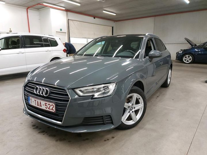 AUDI A3 SPORTBACK 2017 wauzzz8v2ja033771