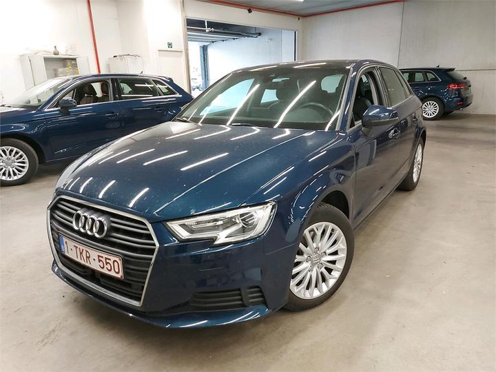 AUDI A3 SPORTBACK 2017 wauzzz8v2ja061540