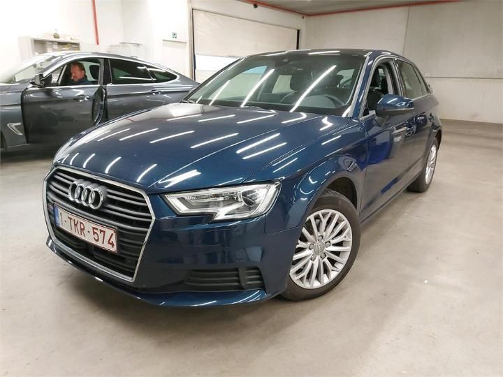 AUDI A3 SPORTBACK 2017 wauzzz8v2ja061571