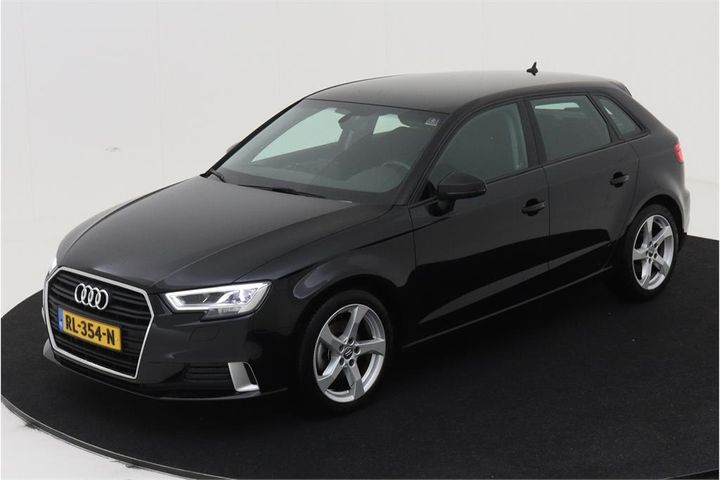 AUDI A3 SPORTBACK 2018 wauzzz8v2ja064471