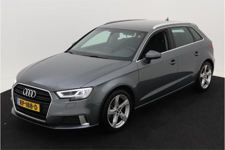 AUDI A3 SPORTBACK 2018 wauzzz8v2ja065779