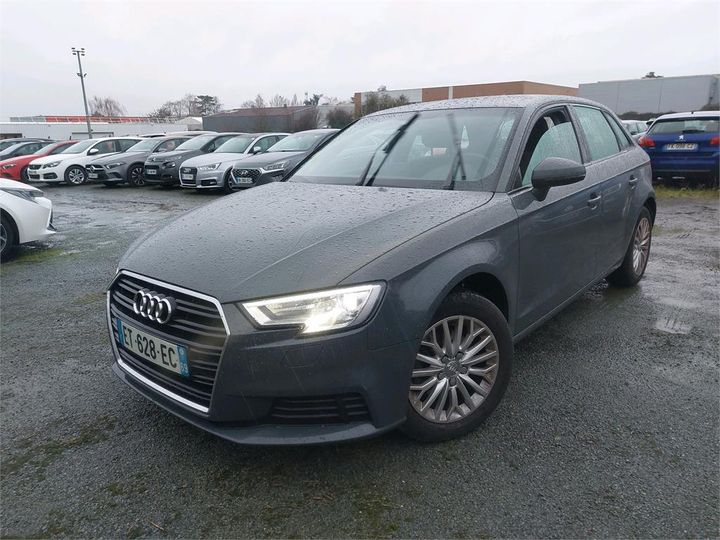 AUDI A3 SPORTBACK 2018 wauzzz8v2ja073526