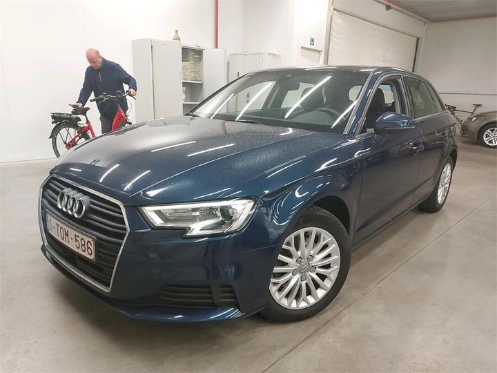 AUDI A3 SPORTBACK 2018 wauzzz8v2ja078256