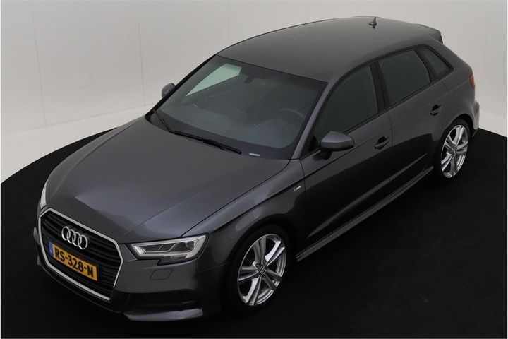 AUDI A3 SPORTBACK 2018 wauzzz8v2ja079889