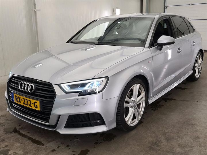 AUDI A3 2018 wauzzz8v2ja081724