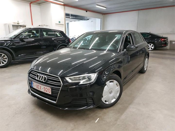 AUDI A3 SPORTBACK 2018 wauzzz8v2ja112728