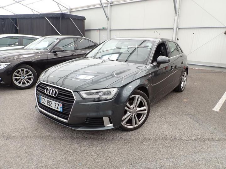 AUDI A3 SPORTBACK 2018 wauzzz8v2ja133532