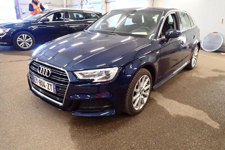 AUDI A3 SPORTBACK 2018 wauzzz8v2ja139153