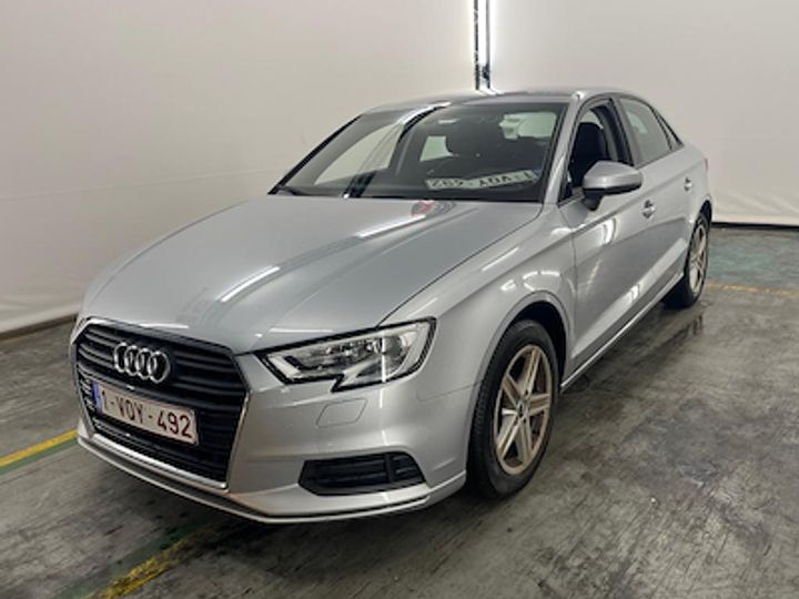 AUDI A3 2019 wauzzz8v2k1022755