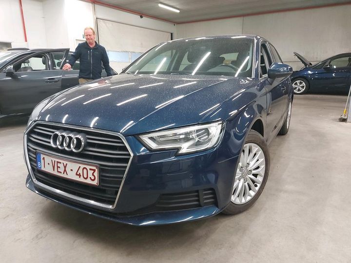 AUDI A3 SPORTBACK 2018 wauzzz8v2ka020357