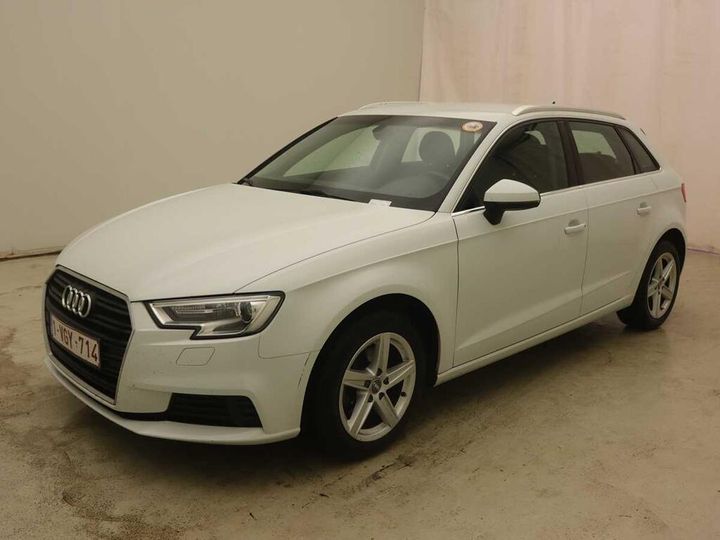 AUDI A3 2018 wauzzz8v2ka025672