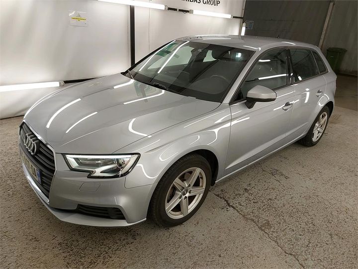 AUDI A3 SPORTBACK 2019 wauzzz8v2ka063046